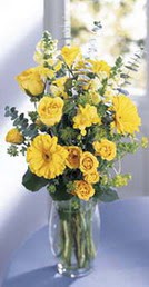  Antalya Asya online çiçek gönderme sipariş  sari güller ve gerbera cam yada mika vazo