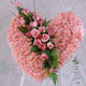 kalp pano karankil ve güller   Antalya Asya internetten çiçek siparişi 