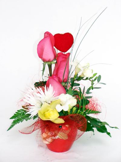 Antalya Asya ucuz çiçek gönder  cam içerisinde 3 adet gül ve kir çiçekleri