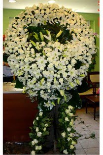 Cenaze çelenk , cenaze çiçekleri , çelengi  Antalya Asya çiçek satışı 