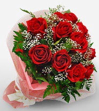 12 adet kırmızı güllerden kaliteli gül  Antalya Asya çiçek siparişi vermek 