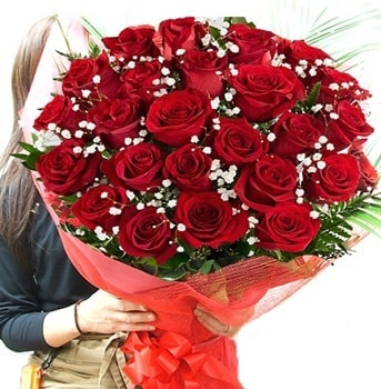 Kız isteme çiçeği buketi 33 adet kırmızı gül  Antalya Asya çiçek gönderme sitemiz güvenlidir 